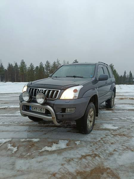Toyota Land Cruiser Rovaniemi - valokuva 1