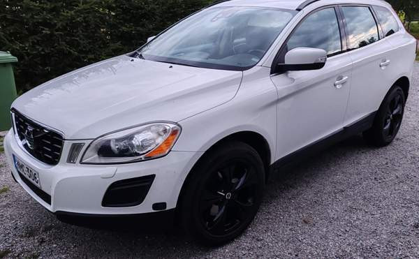 Volvo XC60 Alavus - photo 1
