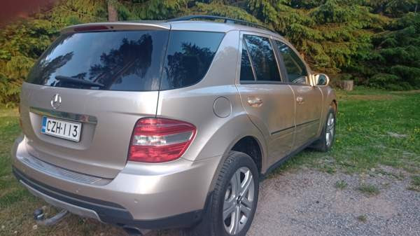 Mercedes-Benz 320 Glebychevo - valokuva 4