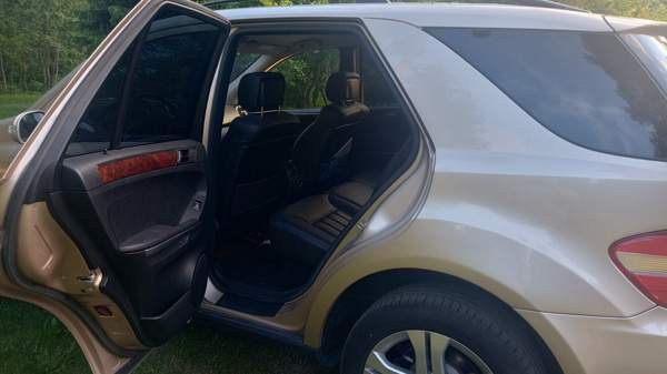 Mercedes-Benz 320 Glebychevo - valokuva 5