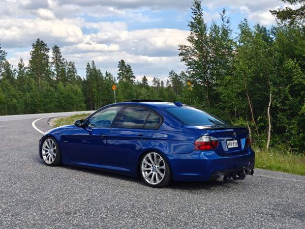 BMW 330 Zaporiz'ka Oblast' - valokuva 3