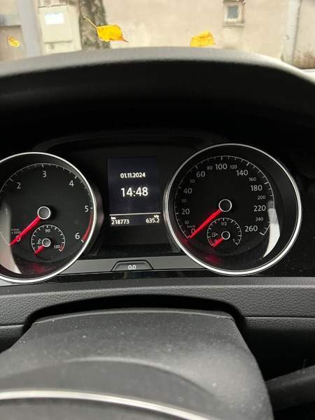 Volkswagen Golf Helsinki - photo 1