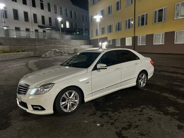 Mercedes-Benz E Orimattila - valokuva 1