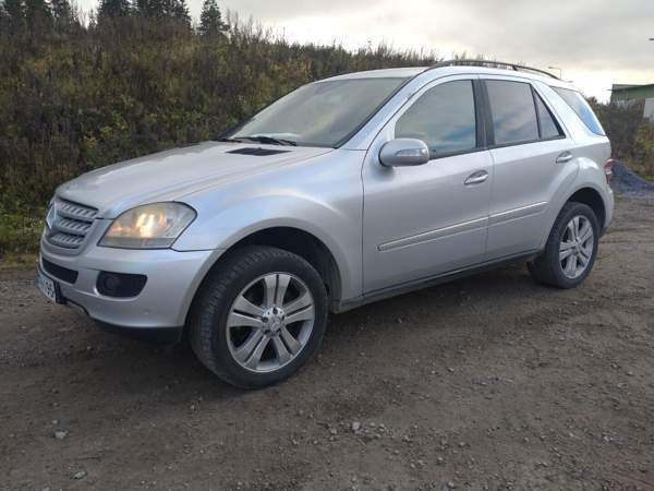 Mercedes-Benz ML Tampere - valokuva 2