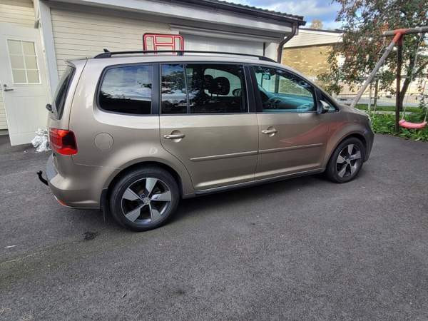 Volkswagen Touran Seinaejoki - photo 1