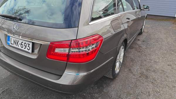 Mercedes-Benz E Tornio - photo 3