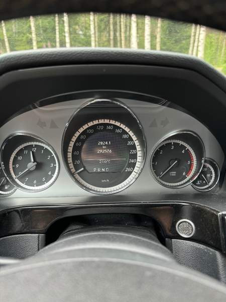 Mercedes-Benz E Keuruu - изображение 6