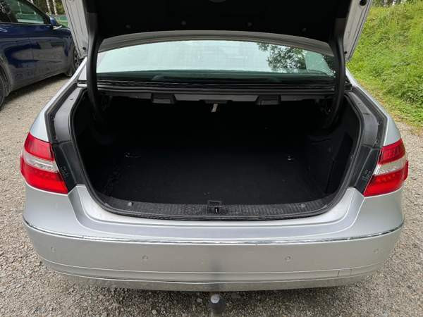 Mercedes-Benz E Keuruu - изображение 8