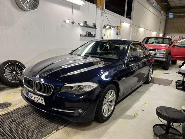 BMW 520 Вааса - изображение 1