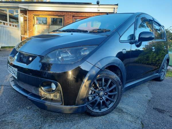 Mitsubishi Colt Raahe - valokuva 1