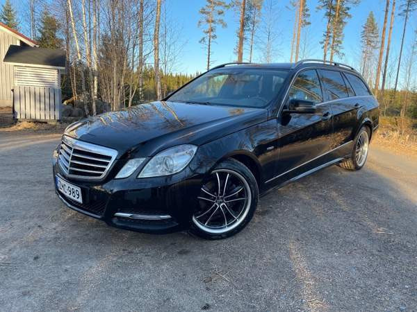 Mercedes-Benz E Pielavesi - valokuva 1