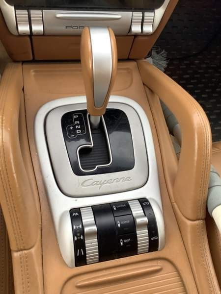 Porsche Cayenne Macau - photo 5