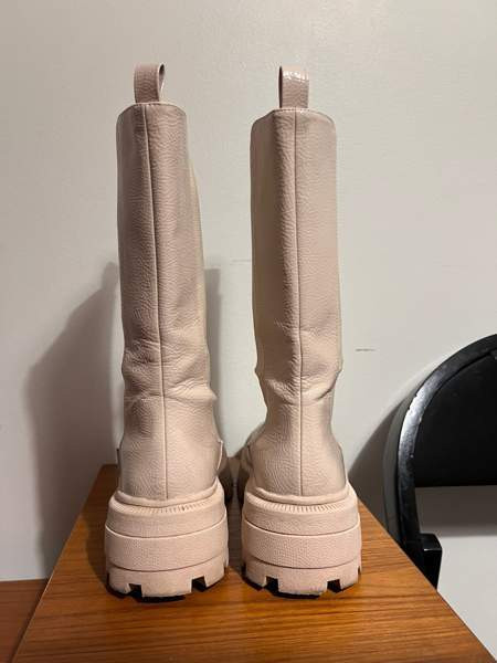 Hienot saappaat Helsinki - photo 3