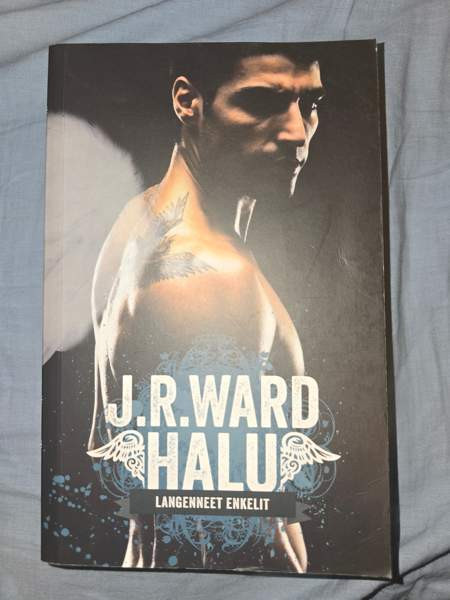 Kirjoja Uusikaupunki - valokuva 7