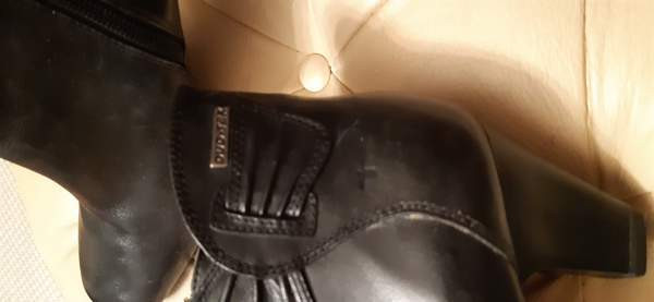 Mustat lämpimät Tamaris talvinilkkurit Оулу - изображение 2