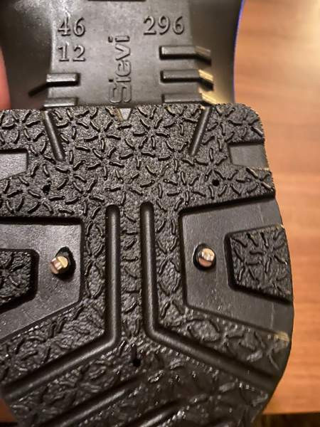 Sievi Spike 3 turvakengät nastamekanismilla Helsinki - изображение 3