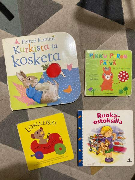 Vauvakirjat mm. Petteri Kaniini ja Loruleikki Helsinki - valokuva 1