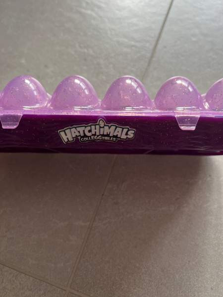 Hatchimal-kenno + 12 hahmoa Kaarina - valokuva 2