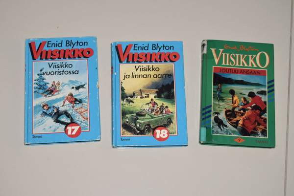 Viisikko kirjoja 3 kpl yhteishintaan 5 euroa. Kaarina – foto 1
