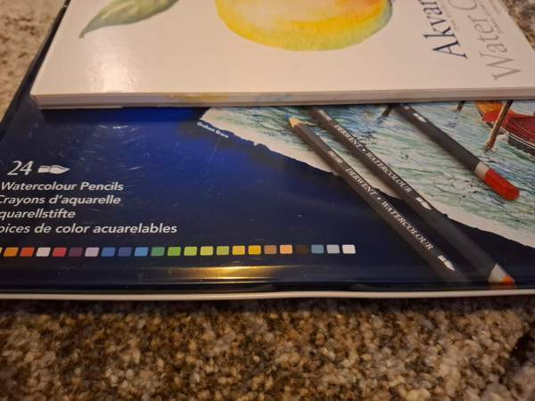 Akvarelli värikynät ja lehtiö vihkonen Helsinki - изображение 8