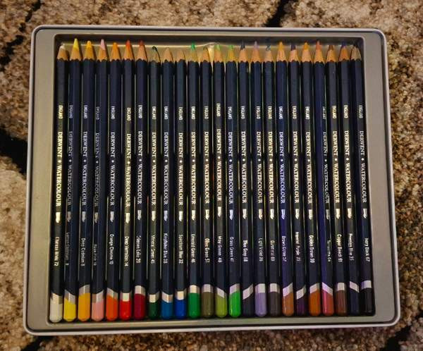 Akvarelli värikynät ja lehtiö vihkonen Helsinki - изображение 4