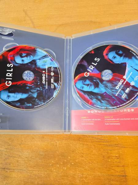 Girls 1. tuotantokausi Jyväskylä - valokuva 3