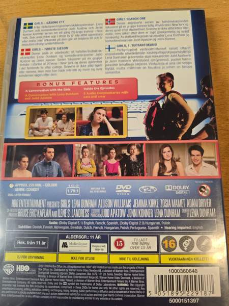 Girls 1. tuotantokausi Jyväskylä - valokuva 2