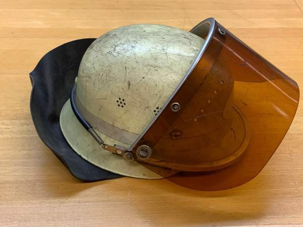 Saksalainen palokypärä Helsinki - изображение 3