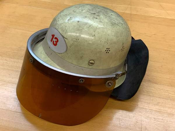 Saksalainen palokypärä Helsinki - изображение 1