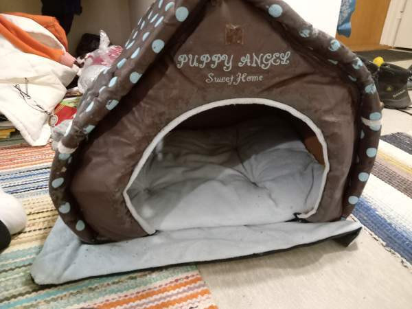 Kissan tai pikku koiran koirankoppi pesä Котка - изображение 1