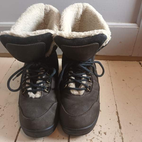 Kuomakengät.koko 36. Mikkeli - photo 1