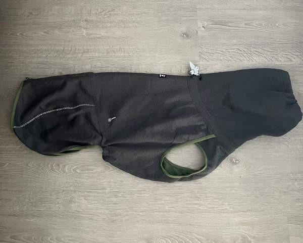 Hurtta Razzle-Dazzle 55cm koiran paita/koiran takki Куопио - изображение 1