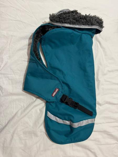 Peruspomppa koiran toppatakki koko 44 Espoo - photo 1