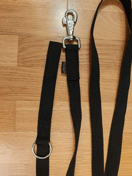 Erilaisia talutushihnoja Kerava - valokuva 2