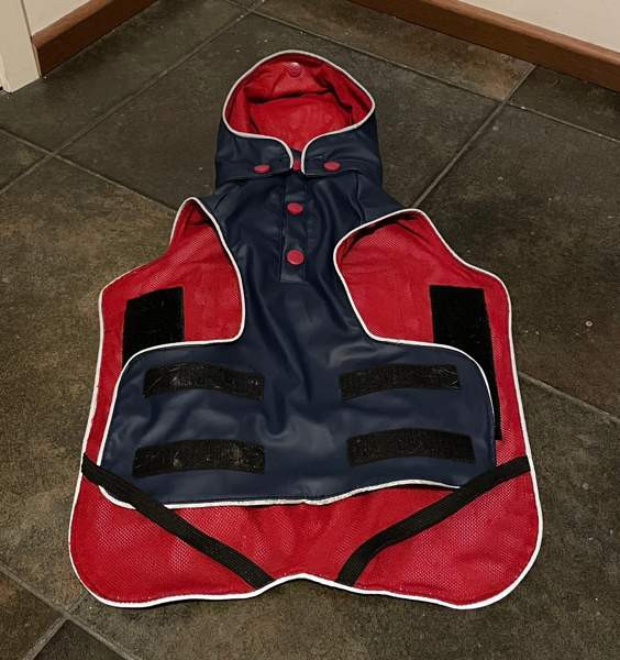 Rukka sadetakki 35 Hämeenlinna - valokuva 2