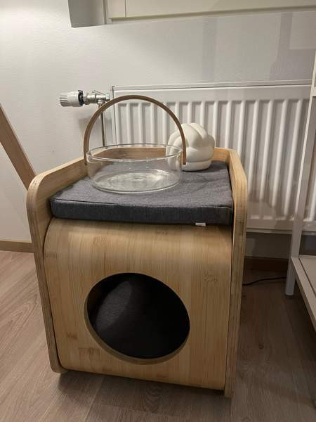 Myydään uusi 4living lemmikin talo ja sivupöytä Pirkkala - изображение 3