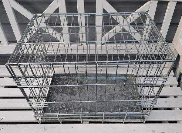 Pieni metallihäkki Vihti - photo 2