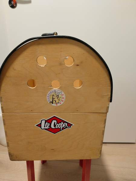 Pieneläimen kantokoppa. Kovaa tekoa. Эспоо - изображение 4