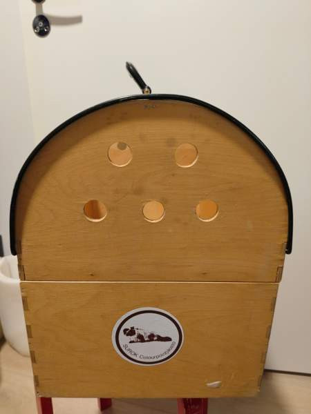 Pieneläimen kantokoppa. Kovaa tekoa. Эспоо - изображение 5