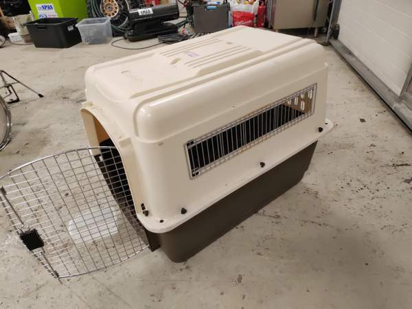 Petmate lentohäkki Orivesi - valokuva 4