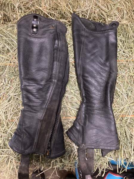 CRW nahkachapsit XS Янаккала - изображение 1