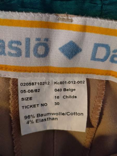 Ratsastushousut- ja kypärä Vantaa - photo 2