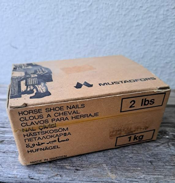 Mustadfors J7 kengitysnaulat 1 kg Raasepori - valokuva 2