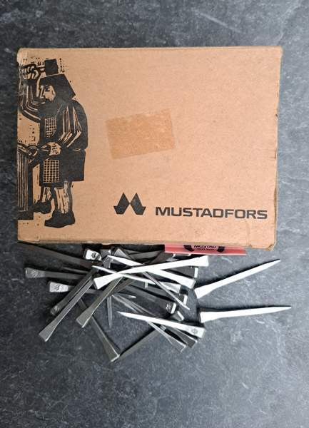 Mustadfors J7 kengitysnaulat 1 kg Raasepori - valokuva 3