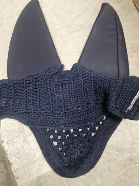 Kingsland soundless korvahuppu, poni, uusi Turku - valokuva 2