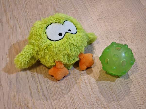 Koiran aktivointilelut: Coockoo bouncy ball -hittilelu ja namiäpallo! Järvenpää - valokuva 1