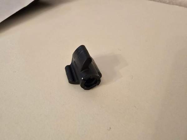 Kuljetusboksin siipiruuvit Tampere – foto 3