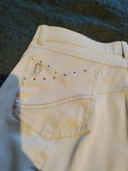 Kisavaate paketti. Valkoiset housut / paita / ja animo kisatakki Лохья - изображение 7