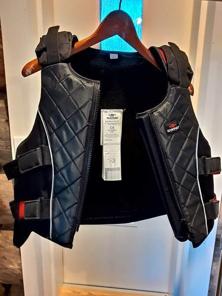 Käyttämätön Swing turvaliivi P19 Level3 aikuisten koko L Kurikka – foto 5