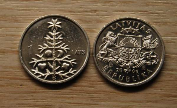 1 lats 2009 Latvia, JOULUKUUSI, Christmas tree Helsinki - photo 1